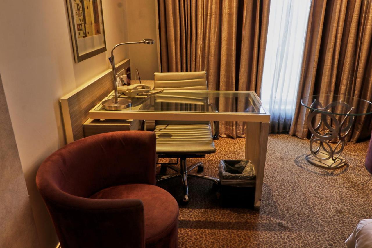 Park Plaza Faridabad Hotel Ngoại thất bức ảnh